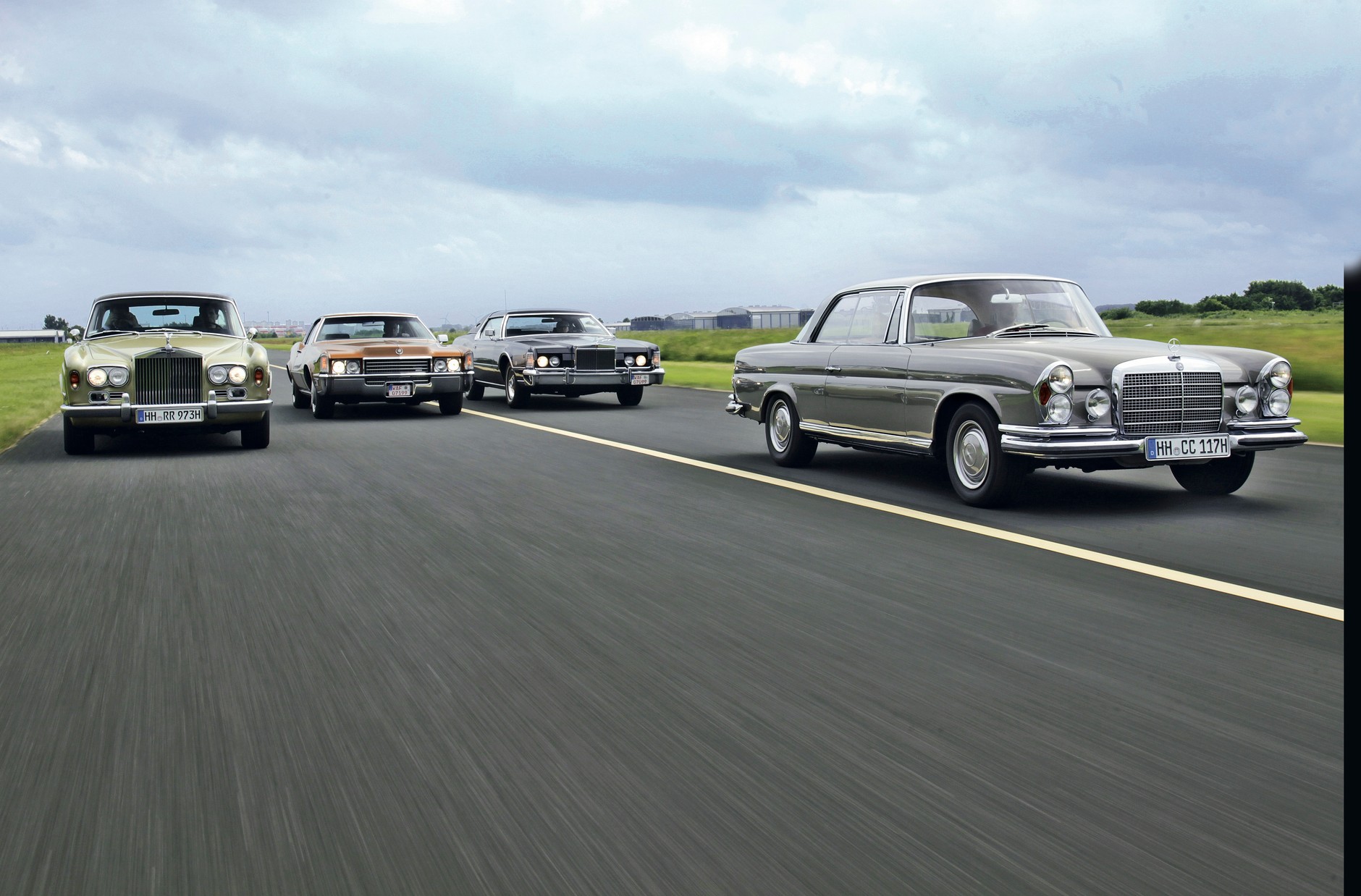 Porównanie luksusowych coupe z lat 70.