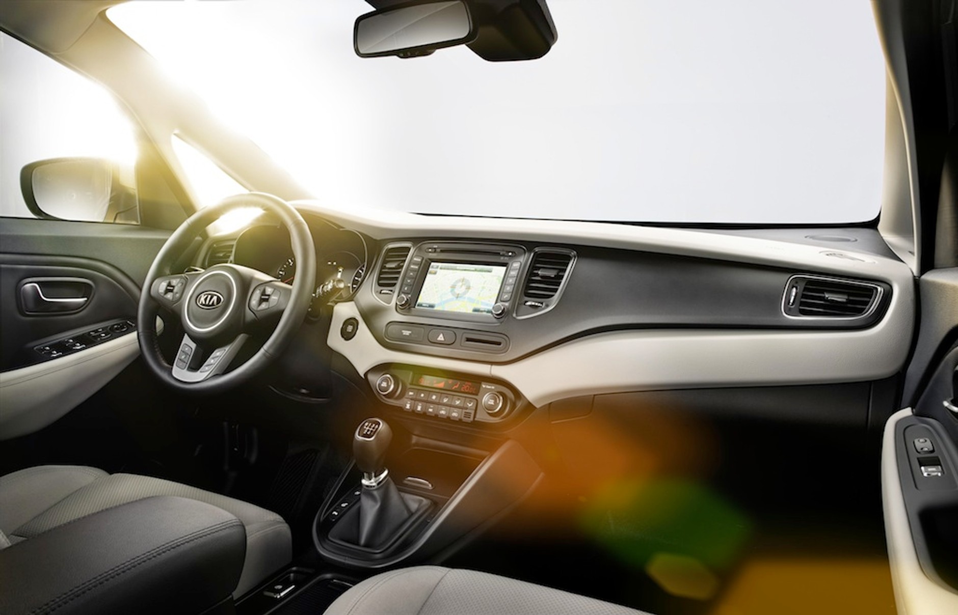 Nowa Kia Carens w polskiej ofercie