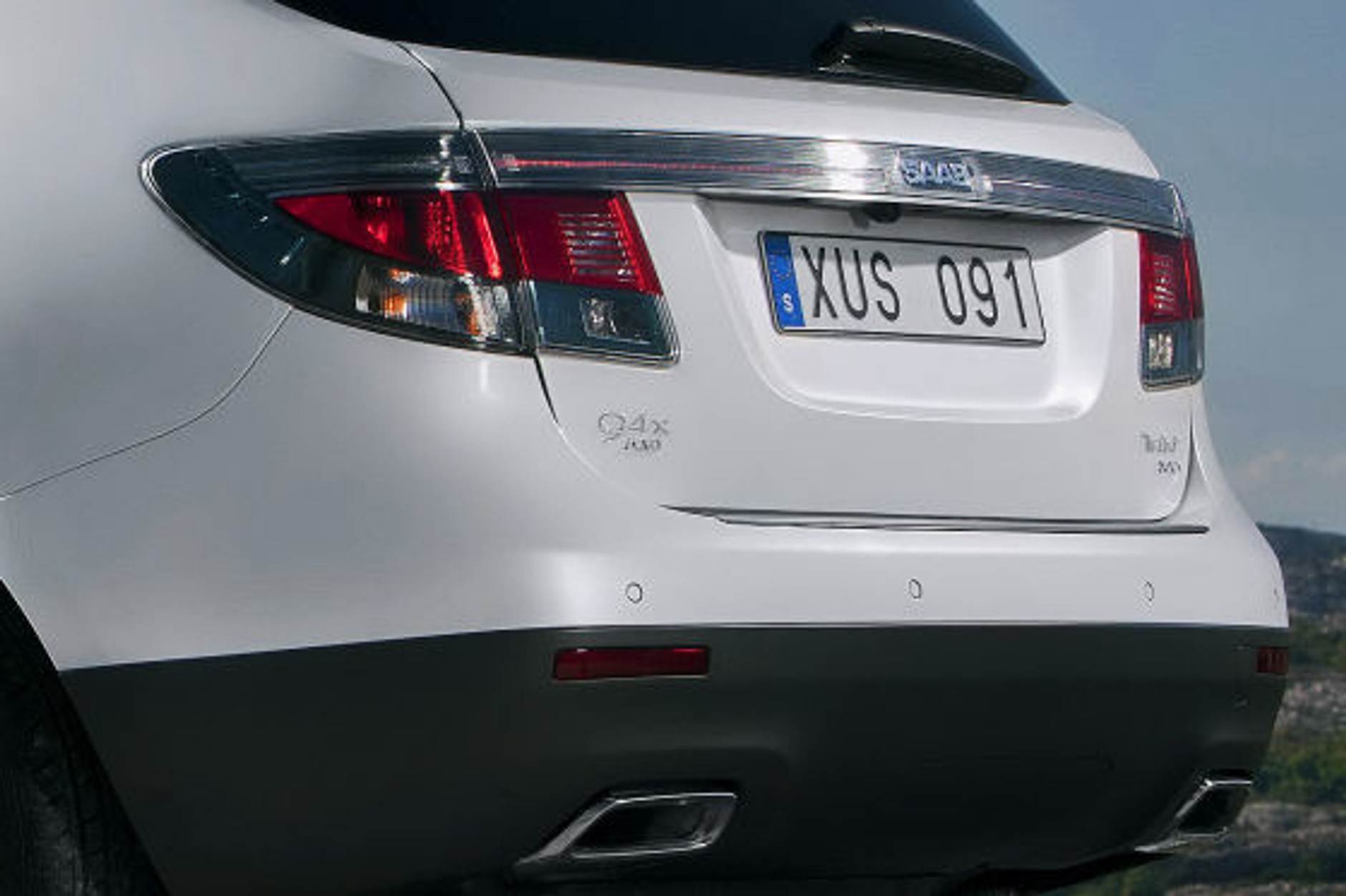 Saab 9-4X: Los Angeles 2010