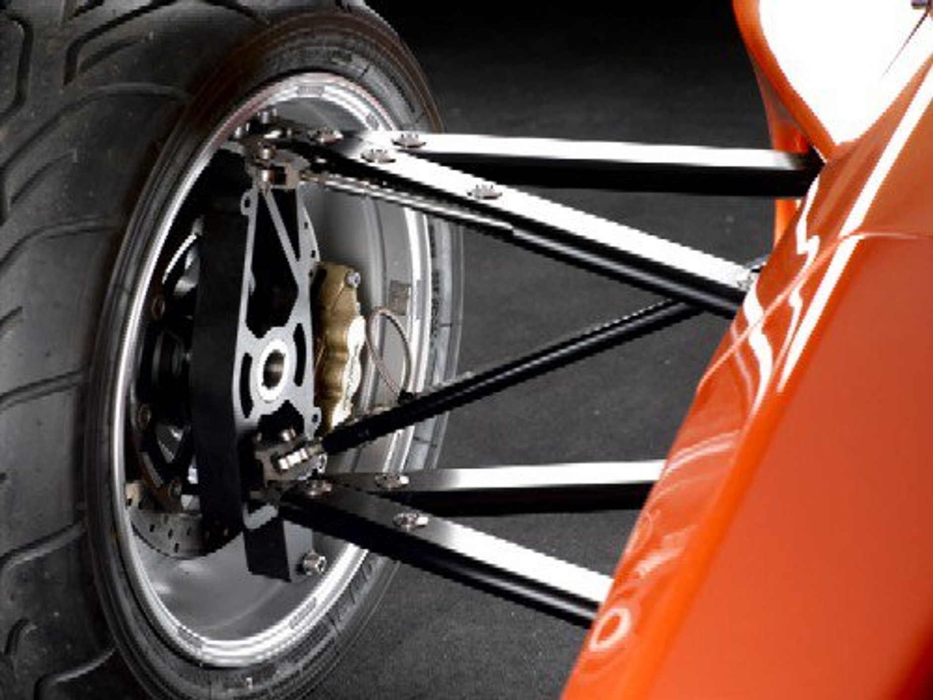 RoadRazer: cywilny bolid