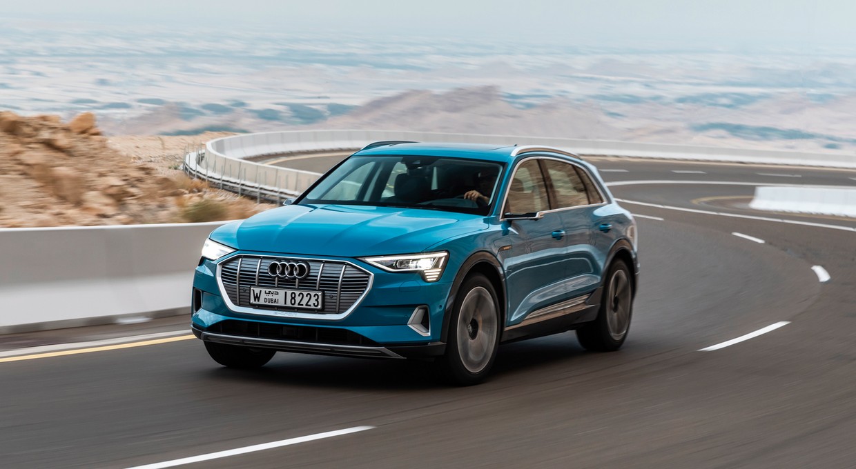 Audi e-tron – pierwsza jazda w Abu Dhabi
