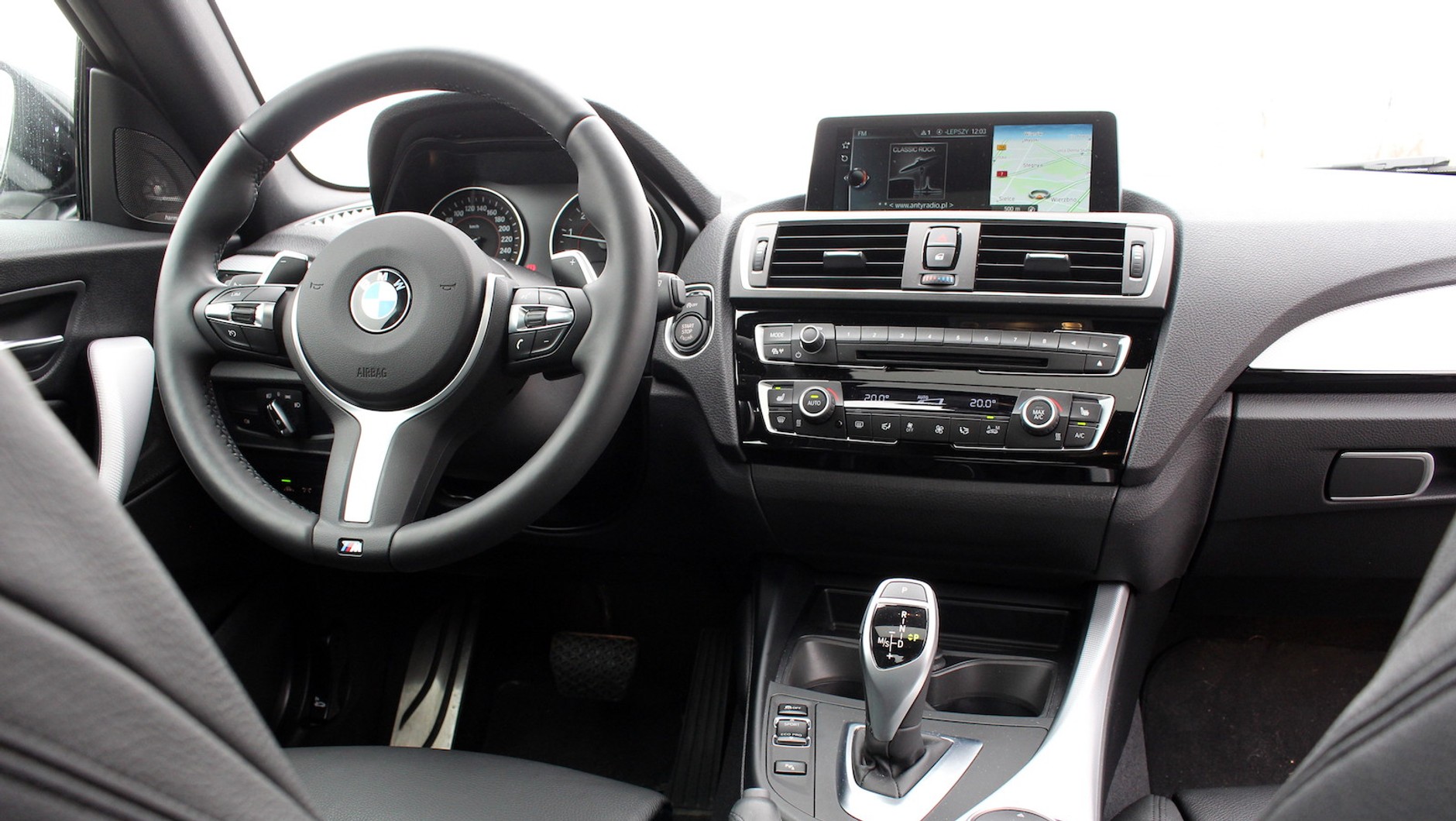 BMW M240i xDrive