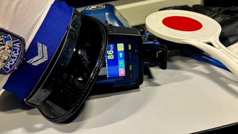 W godzinę dostał dwa mandaty w jednym miejscu. "Policjanci musieli spojrzeć dwa razy"