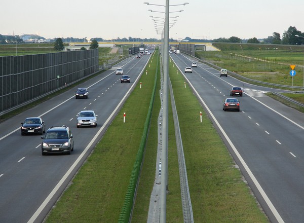 Utrudnienia na A2 blisko Warszawy. Trudniej wjechać do stolicy