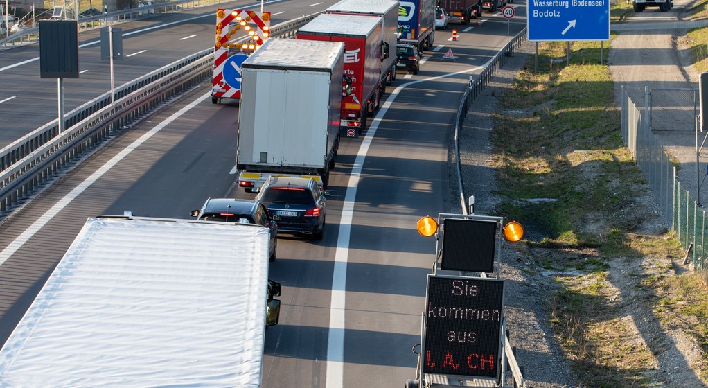Niemiecka autostrada - zdjęcie ilustracyjne
