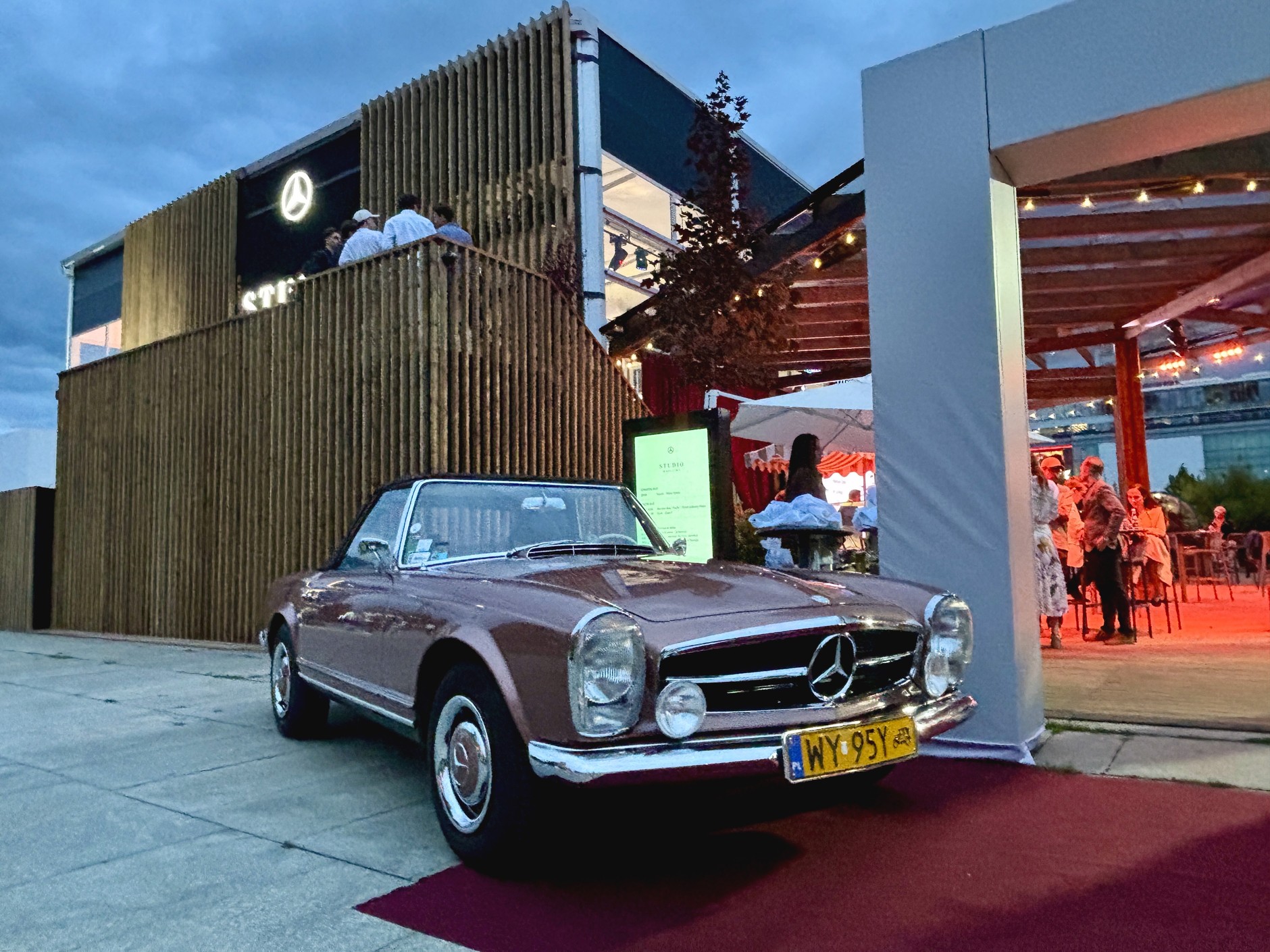 Mercedes-Benz Studio w Warszawie