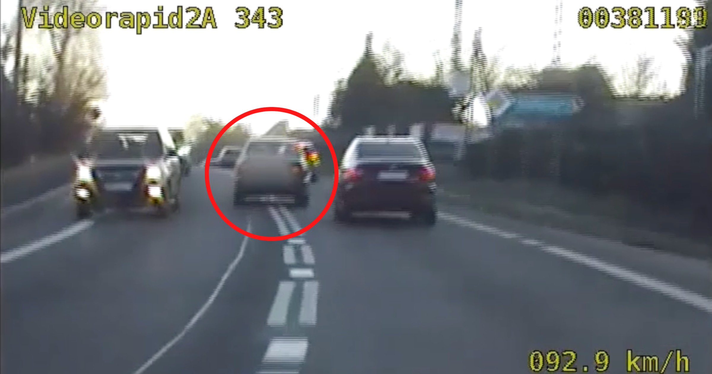 Kierowca BMW liczył, że ucieknie policjantom