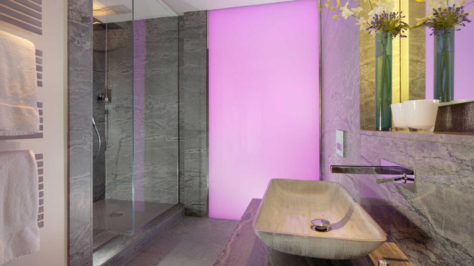 Zamieszkaj w Jaguarze