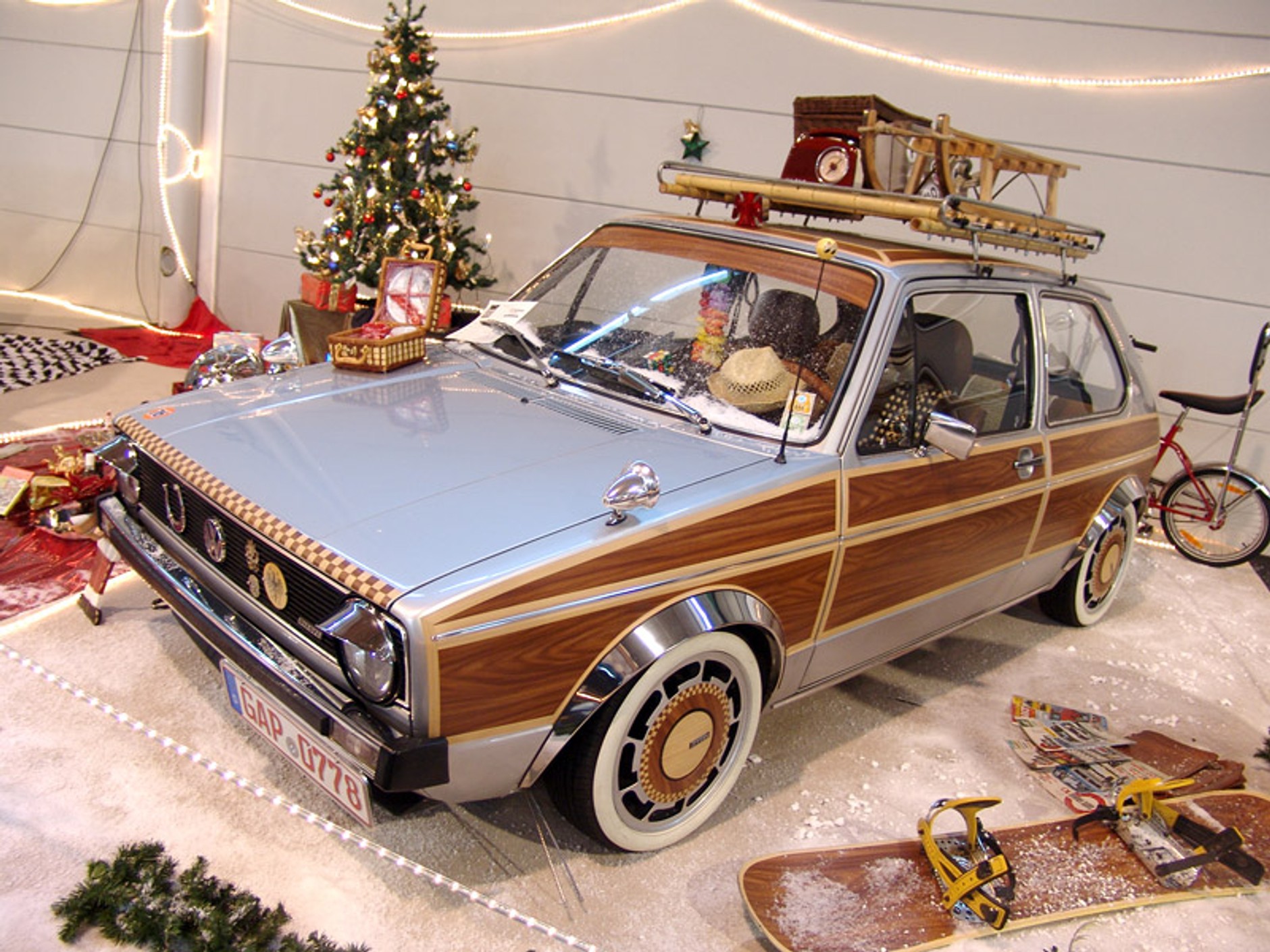 Tuning World Bodensee 2007: dziewczyny i samochody (fotogaleria)