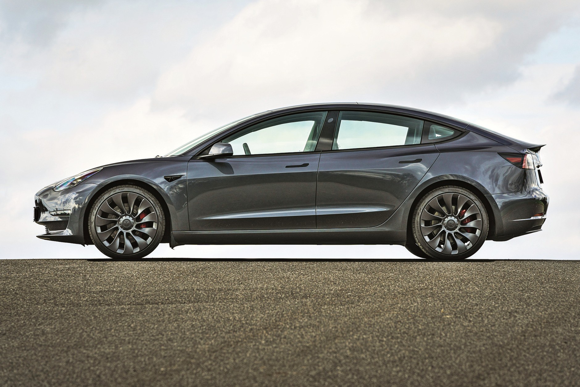 Tesla Model 3 - zdj. ilustracyjne