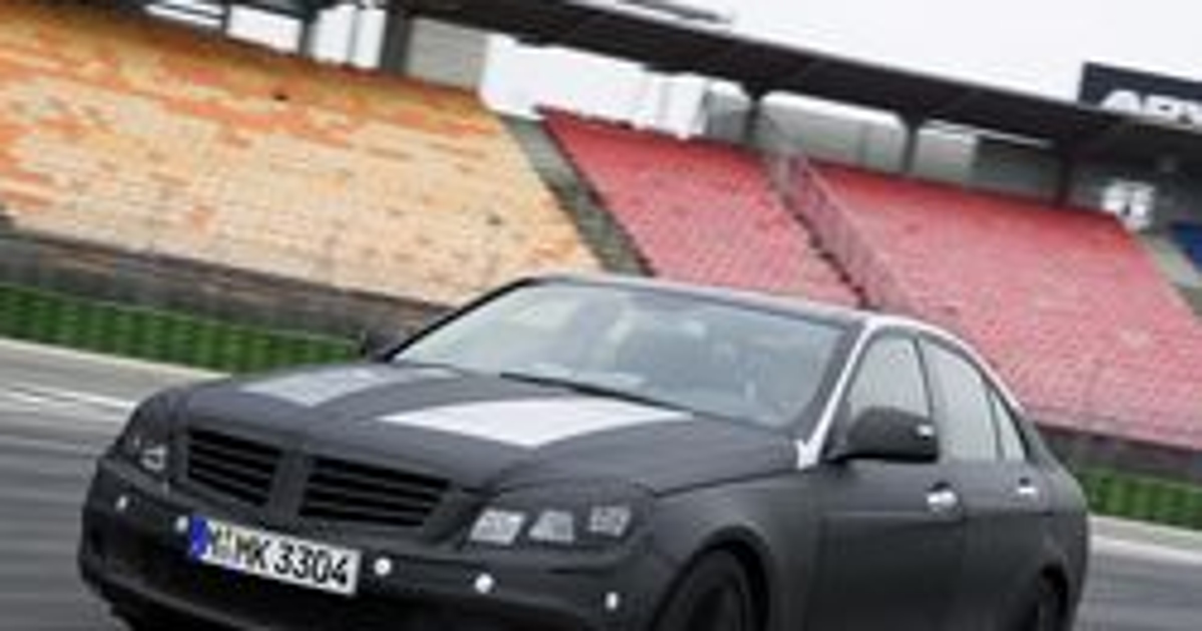 Mercedes-Benz: test wytrzymałości klasy C