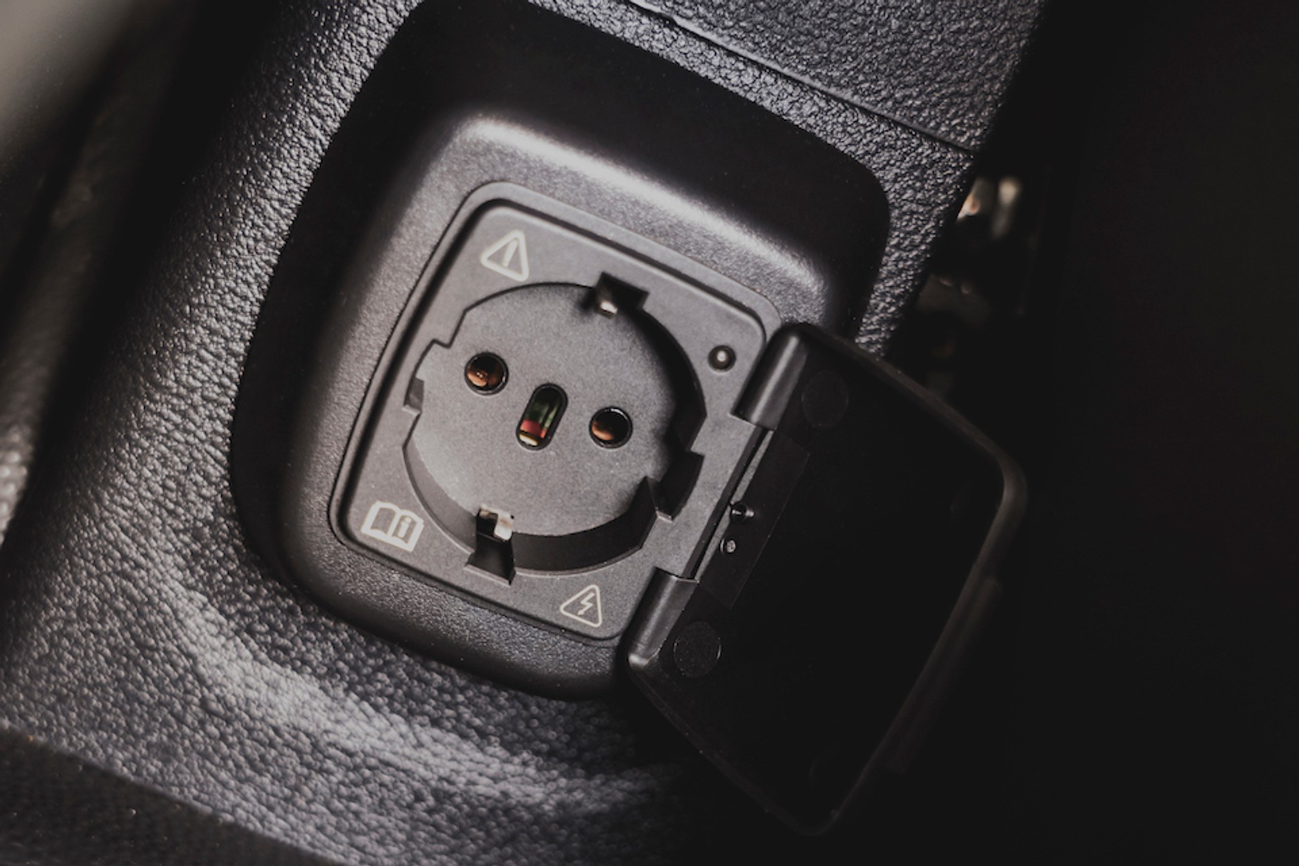 Ford E-Transit 1 generacja 2022 (Ford Pro)