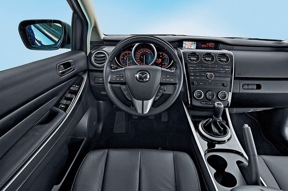 Mitsubishi Outlander kontra Mazda CX-7 i Opel Antara: SUV-y bardzo rodzinne