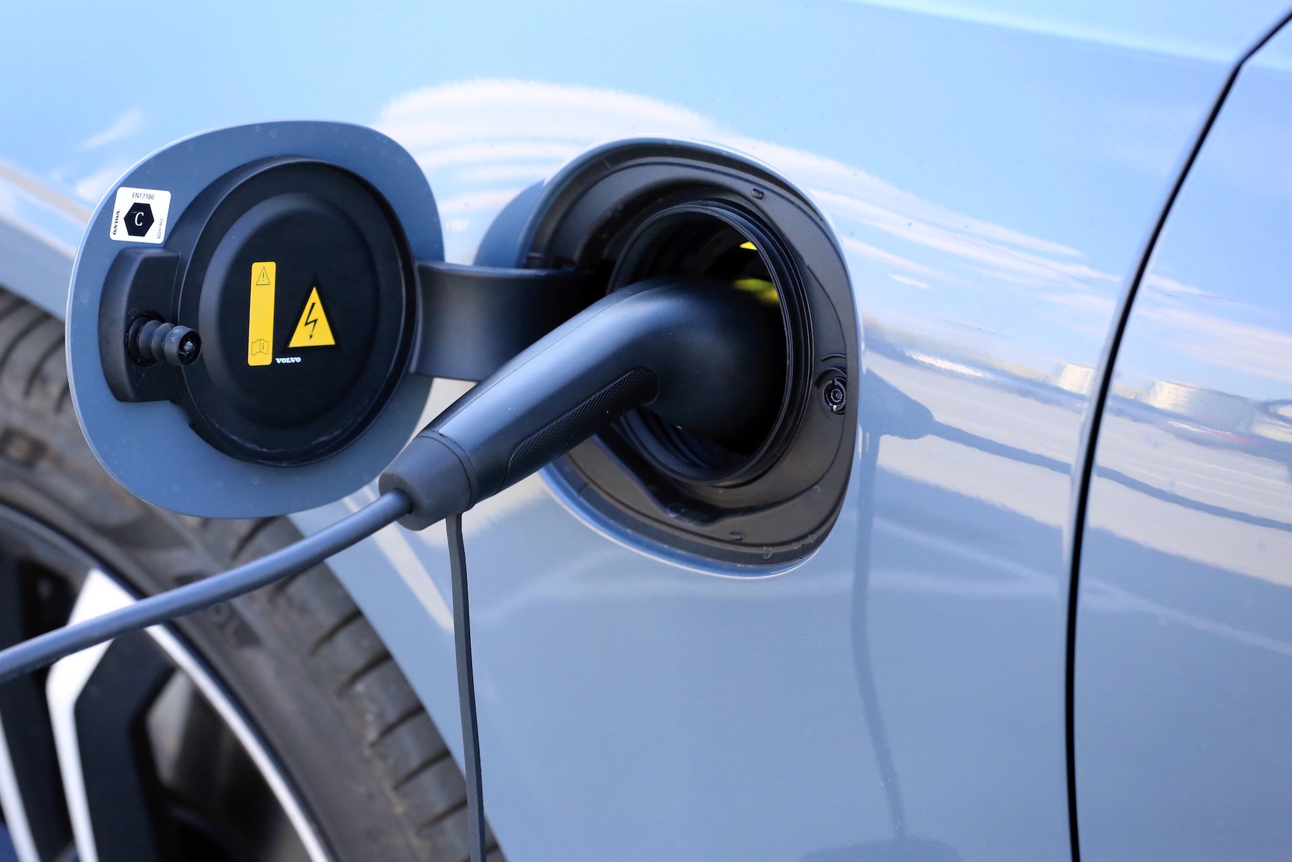 Volvo V90 T8 Recharge AWD