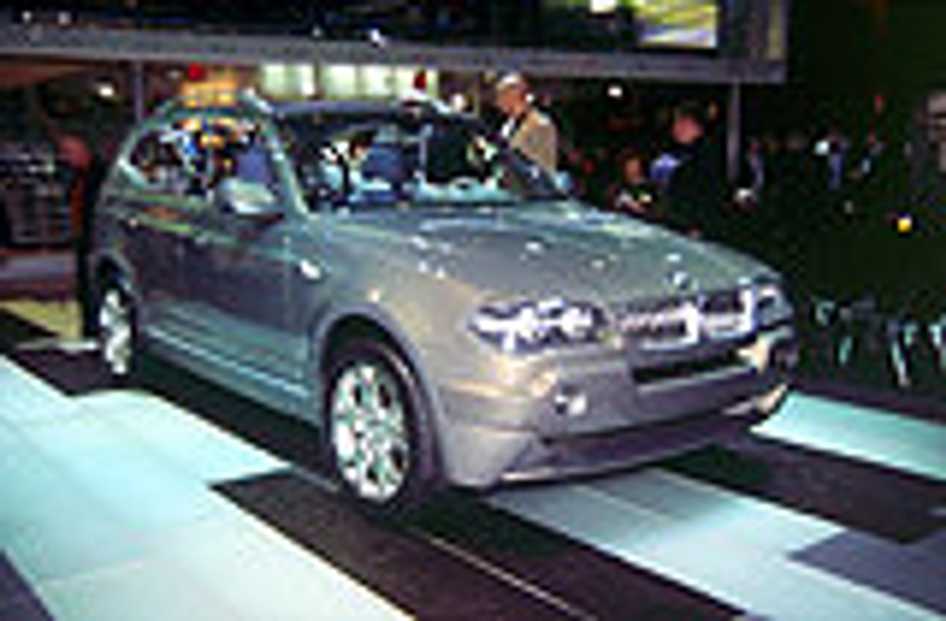 Wystawa samochodowa Detroit 2003