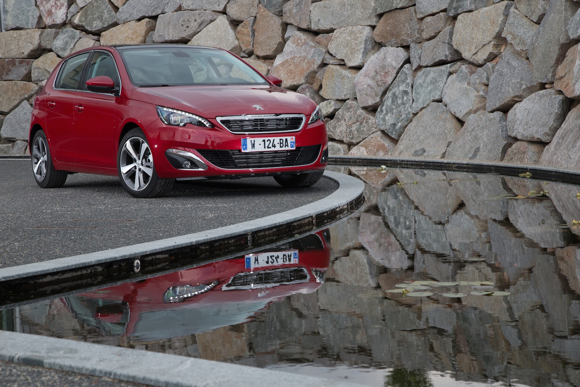 Peugeot 308 hatchback