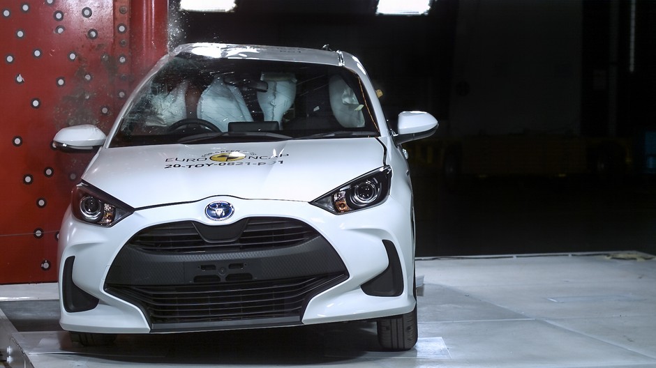 Test zderzeniowy nowej Toyoty Yaris
