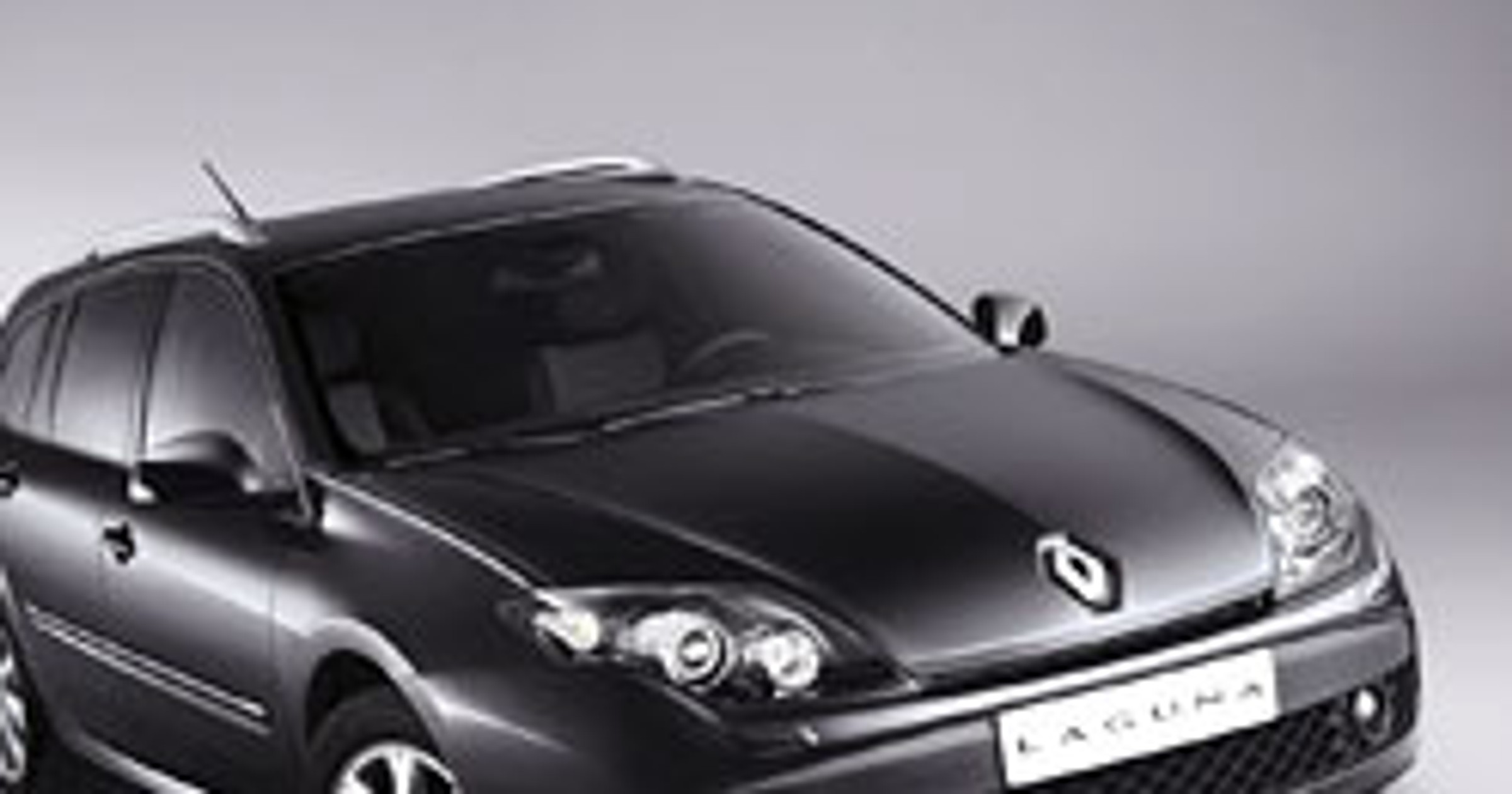 Renault Laguna Black Edition: ugruntowanie skucesu