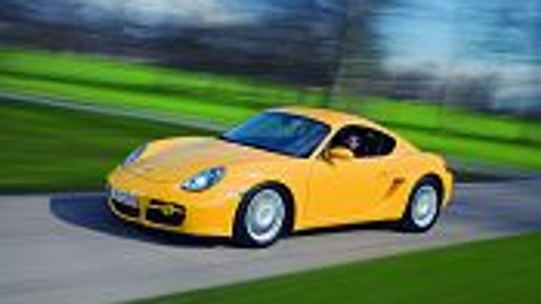 Słabszy Cayman w akcji