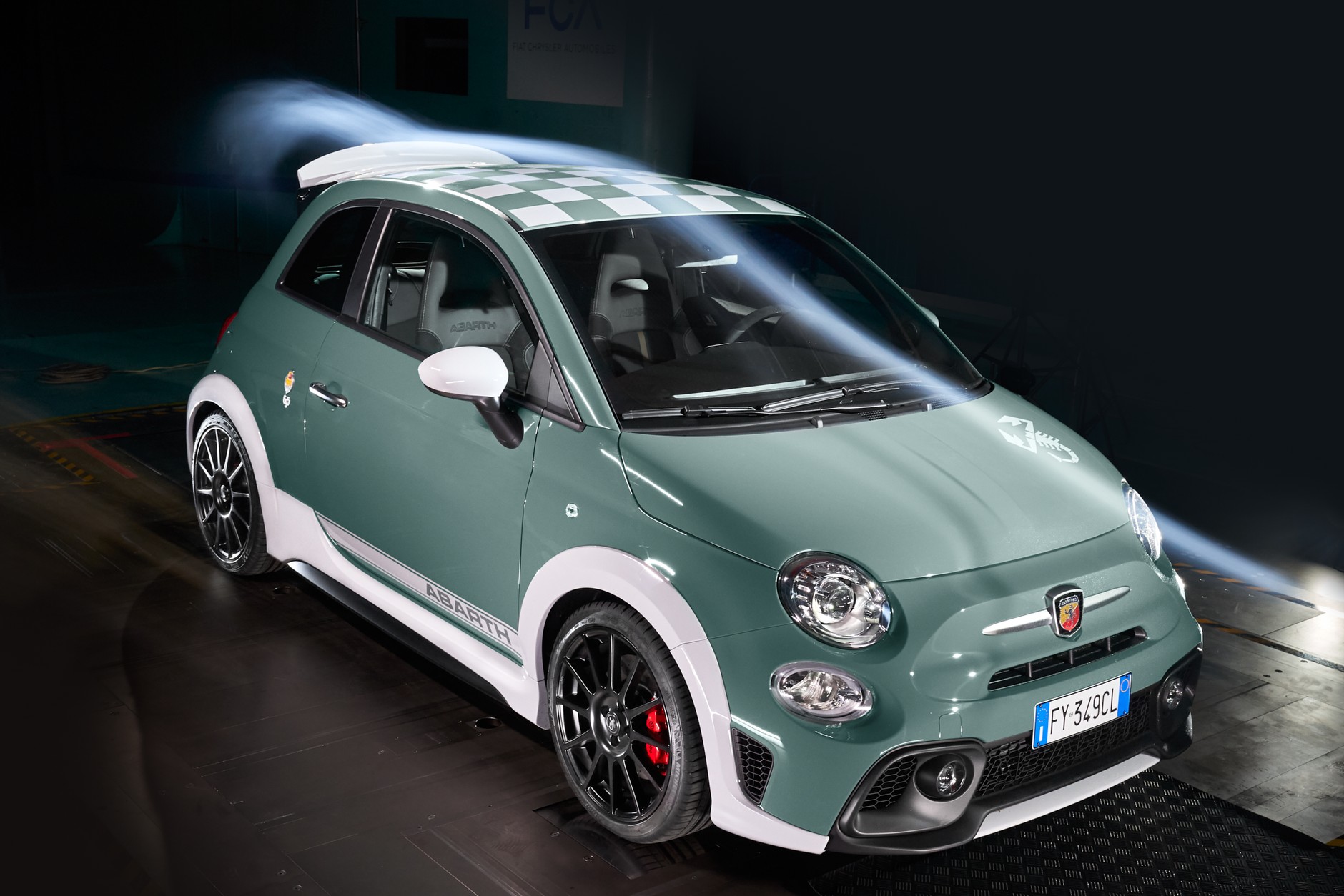 Abarth 695 70° Anniversario