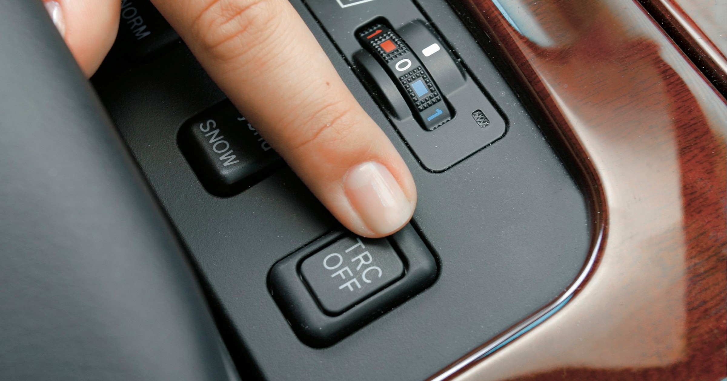 Lexus GS – system kontroli trakcji