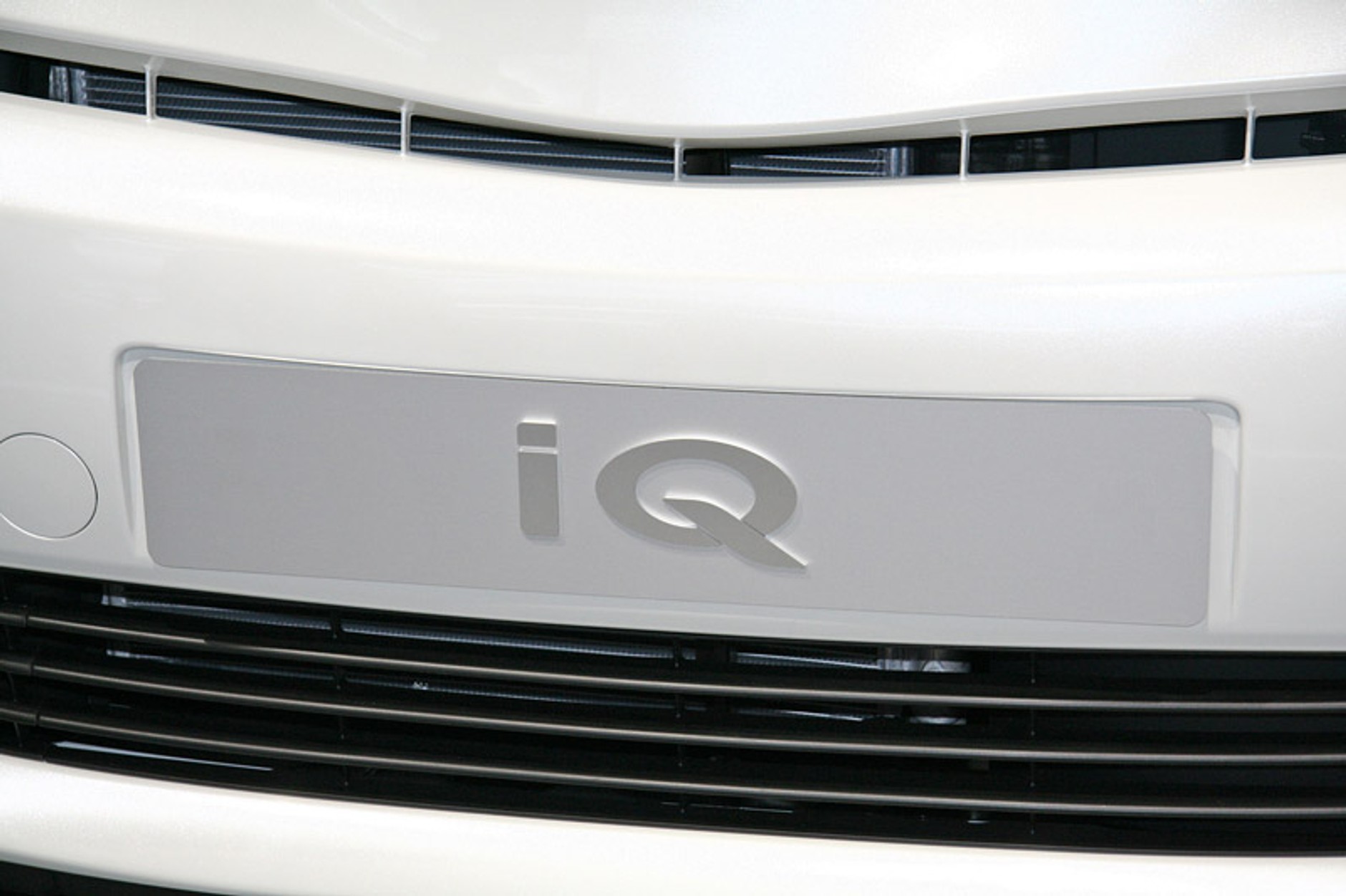 Paryż 2008: Toyota iQ – pierwsze wrażenia