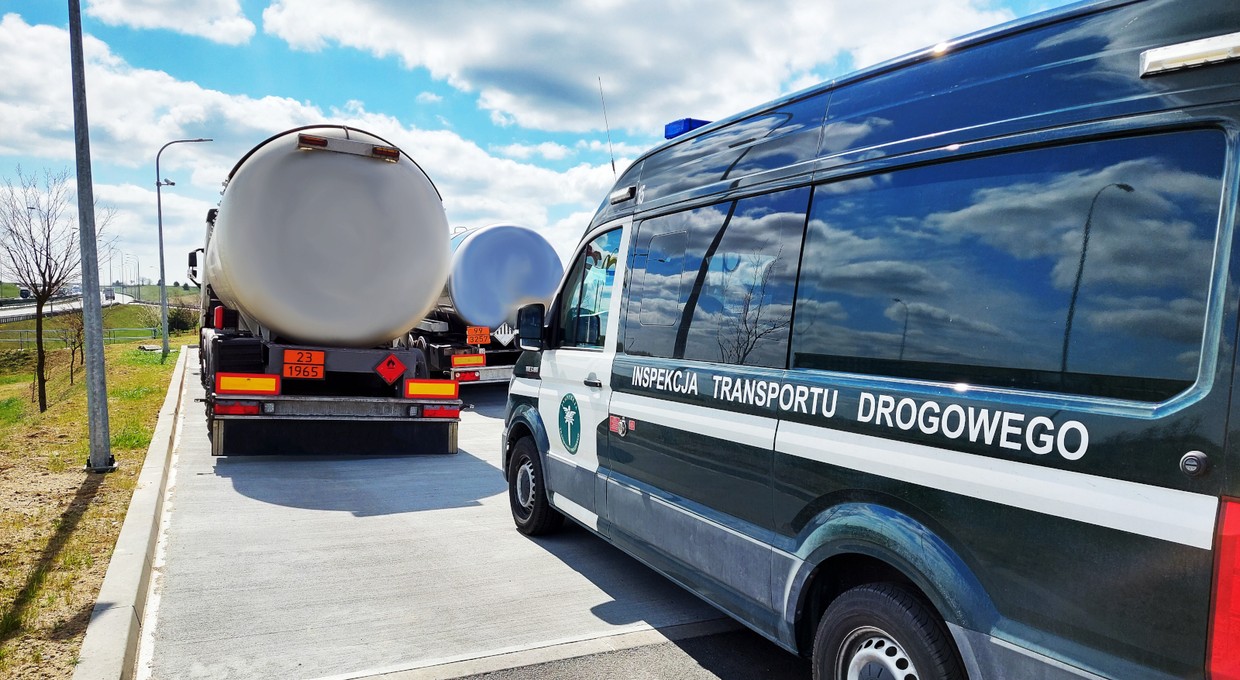 ITD: Pijany kierowca TIR-a wiózł łatwopalny ładunek