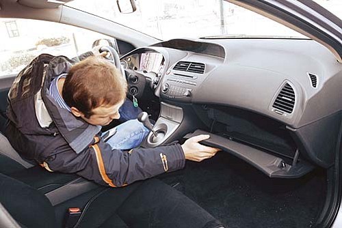 Honda Civic 1.8 Comfort - Sztuka dla sztuki?