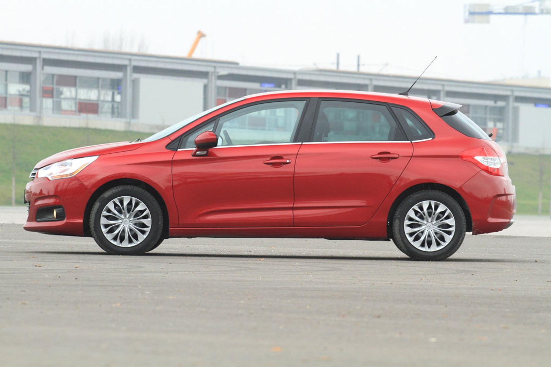 Test Citroena C4 1.6 HDI: nie tylko szata się liczy