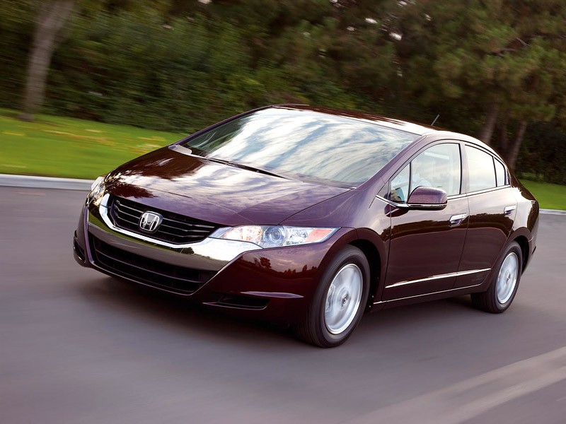 Honda: rozpoczęcie produkcji FCX Clarity napędzanej ogniwami paliwowymi