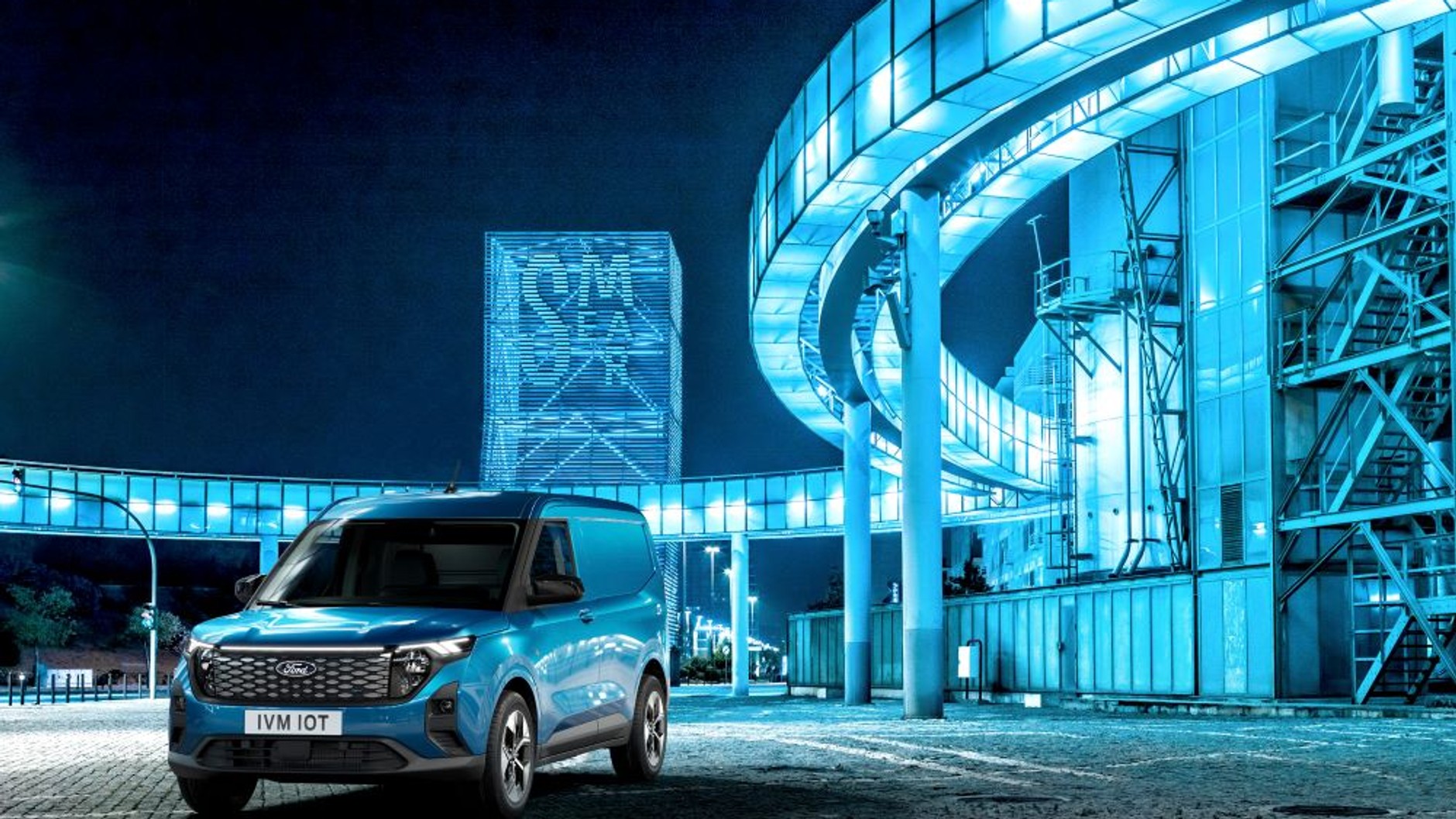 Ford E-Transit Courier