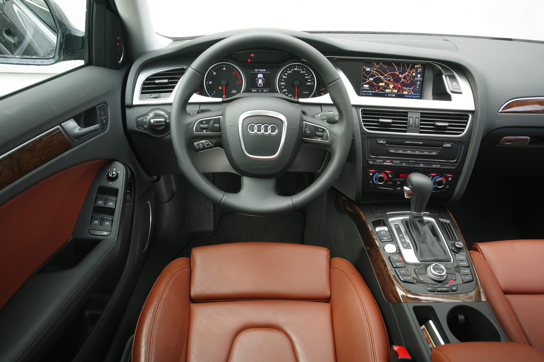 Porównanie: Audi A4, BMW serii 3, Citroën C5 i Mercedes klasy C