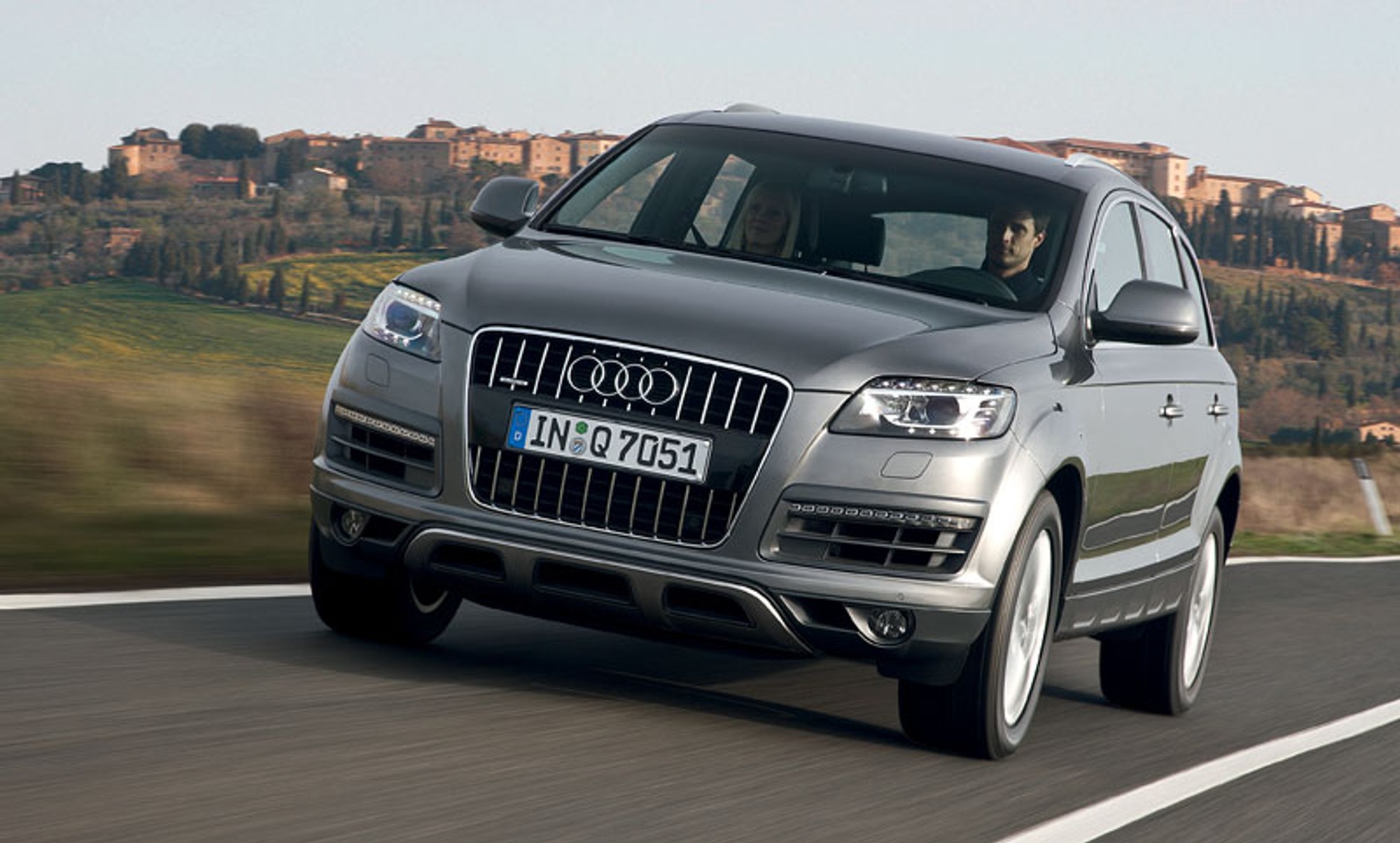 Audi Q7: facelifting i mniejsze zużycia paliwa (fotogaleria)
