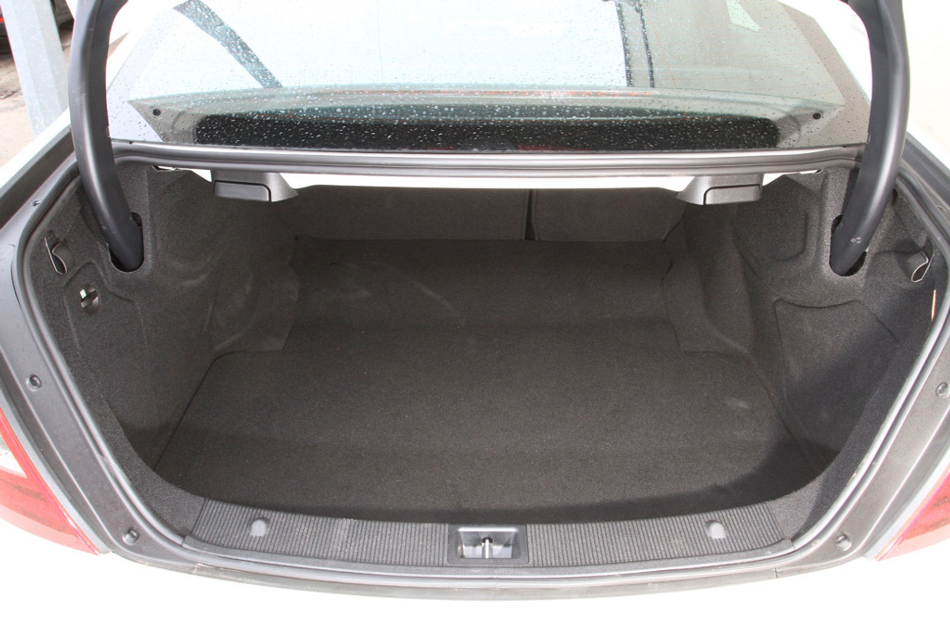 Mercedes C250 CDI: luksusowe coupé dla  oszczędnych