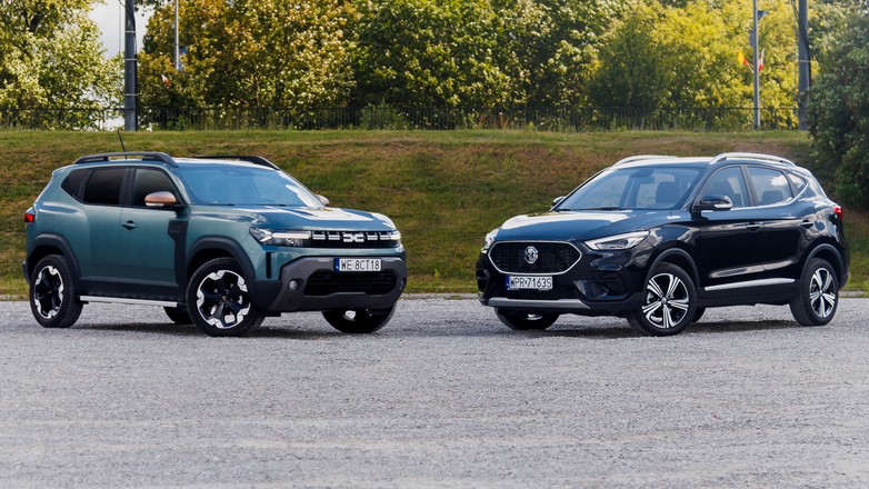 Dacia Duster kontra MG ZS. Porównanie dwóch budżetowych samochodów