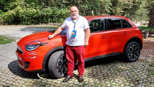 Elektryczny Fiat 600e z fabryki w Tychach. Jest dizajnerski, ale będzie drogi