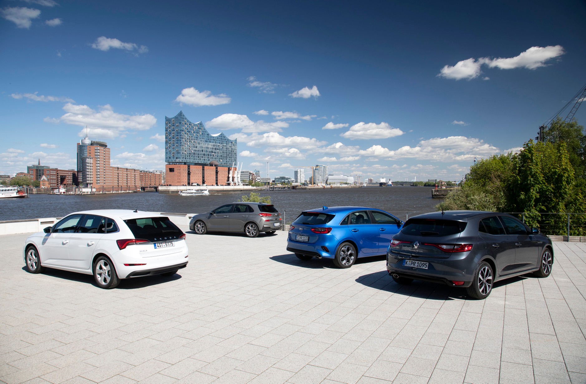 Porównanie: Kia Ceed, Hyundai i30, Renault Megane, Skoda Scala