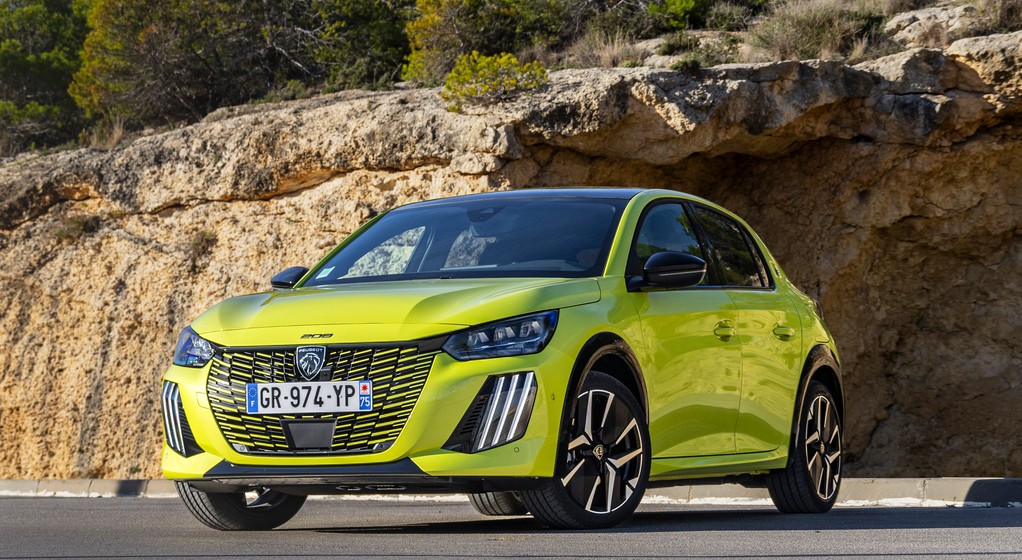 2024 Peugeot E-208