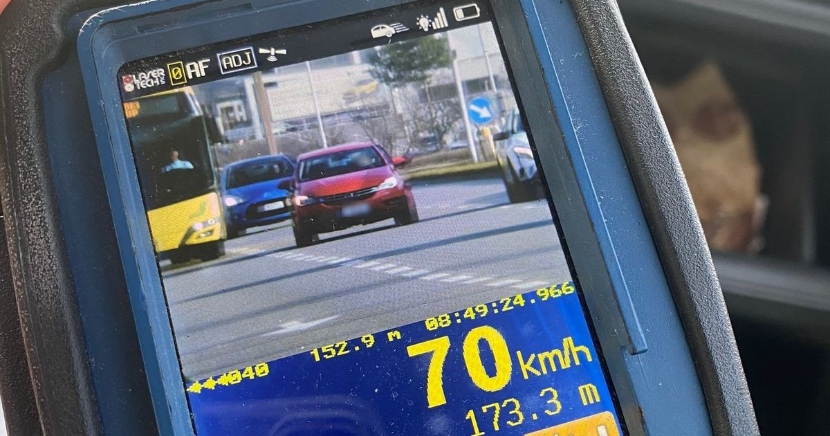 Obraz pochodzący z serwisu https://katowice.policja.gov.pl/k14/informacje/wiadomosci/387511,Podsumowali-dzialania-quotBezpieczny-pieszyquot.html