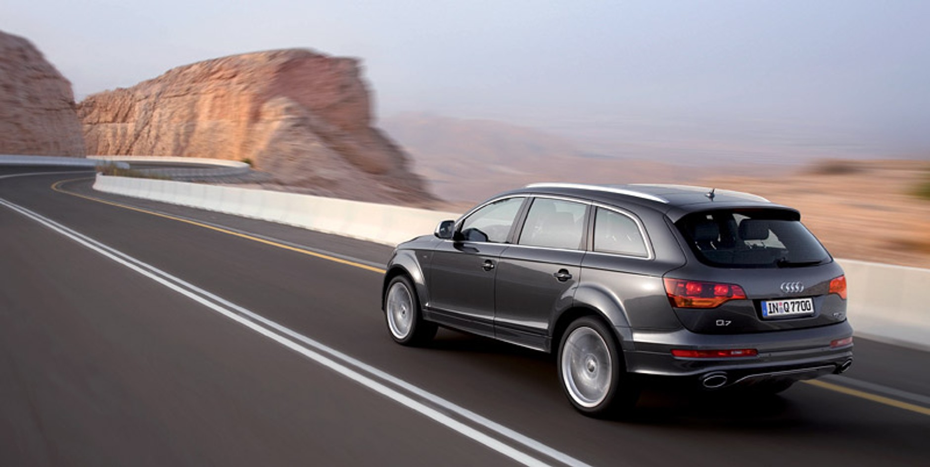 Audi Q7 V12 TDI – 500-konny SUV za 130 tys. €