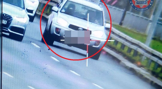 Przekroczył prędkość o 52 km na godz., ale nie stracił prawa jazdy. To w ogóle możliwe?