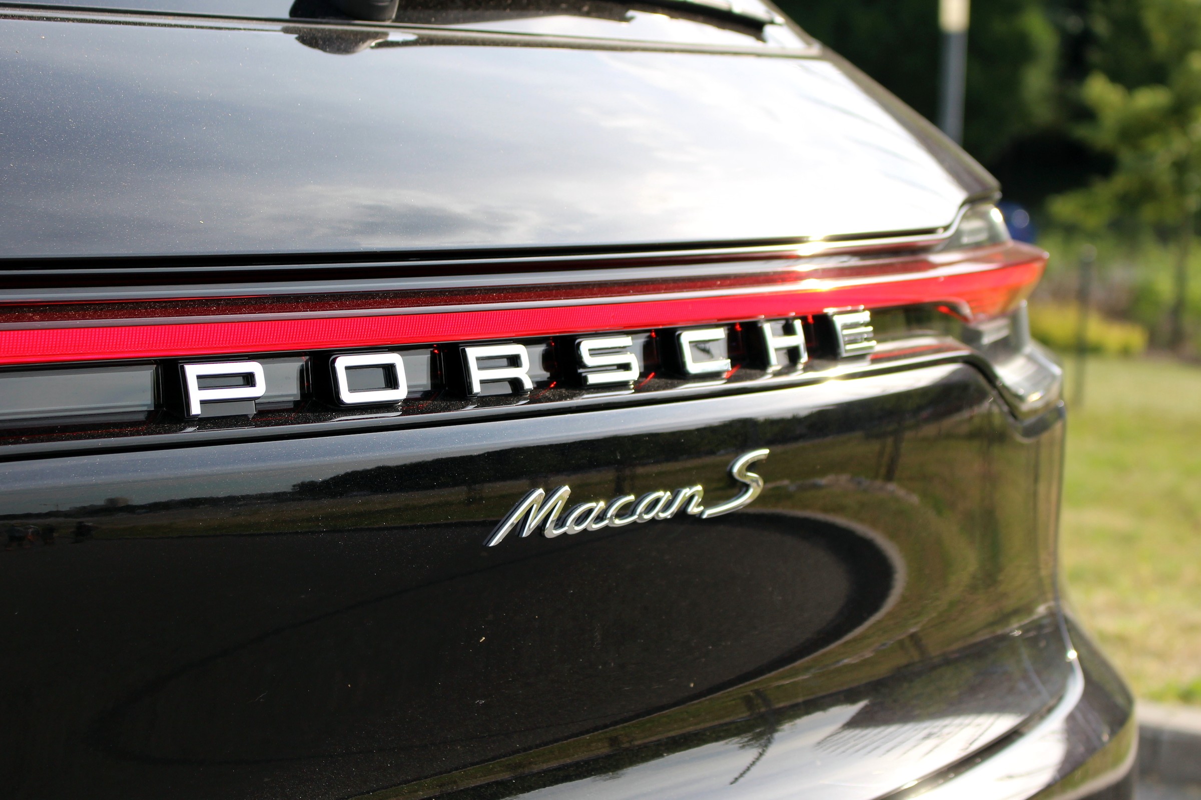Zła wiadomość dla Porsche: nadszedł koniec produkcji spalinowego Macana