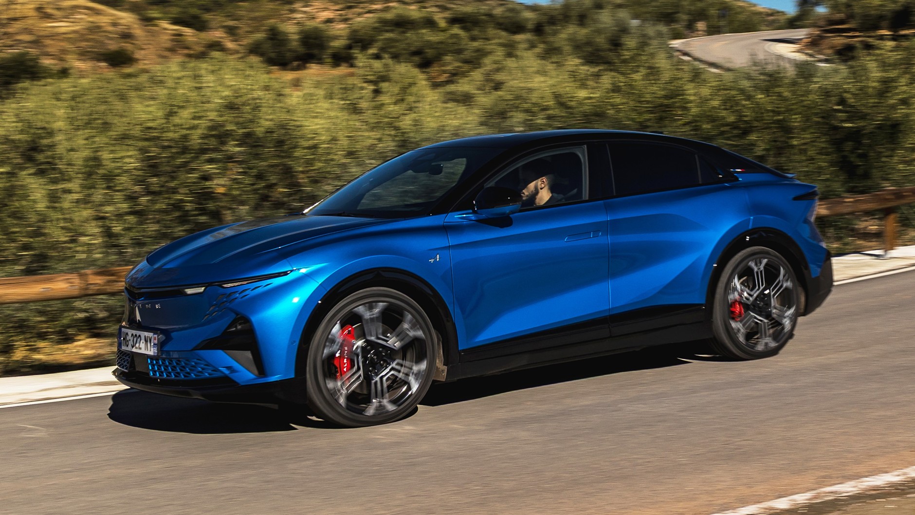 Alpine A390