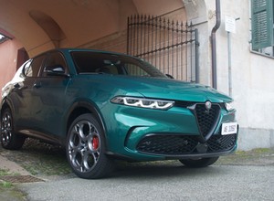 Alfa Romeo Tonale dostała to, czego jej brakowało. Przetestowałem 280-konną hybrydę