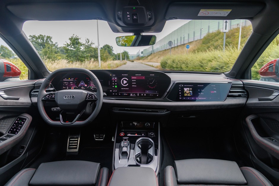 Audi A6 C9