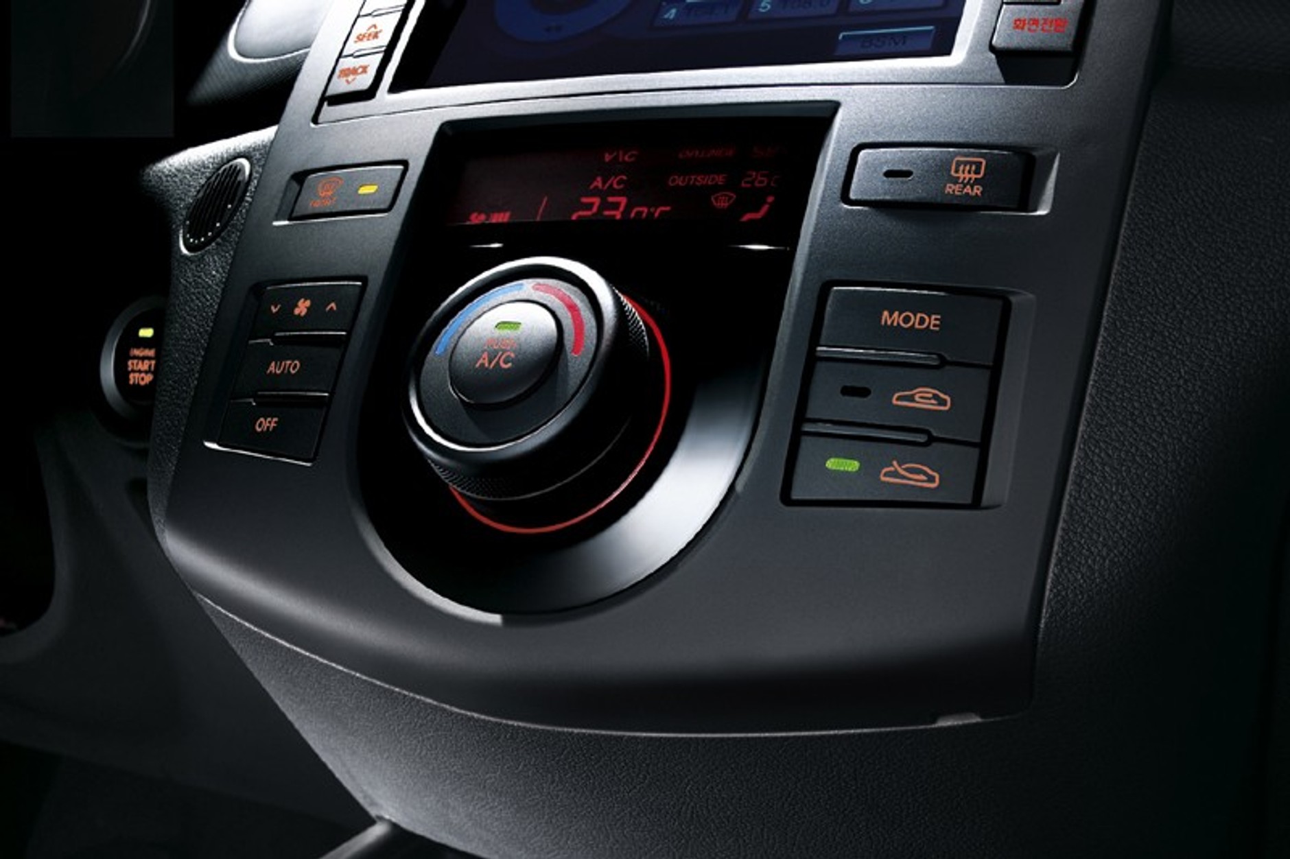 Kia Forte: nowe zdjęcia czterodrzwiowego sedana (fotogaleria)