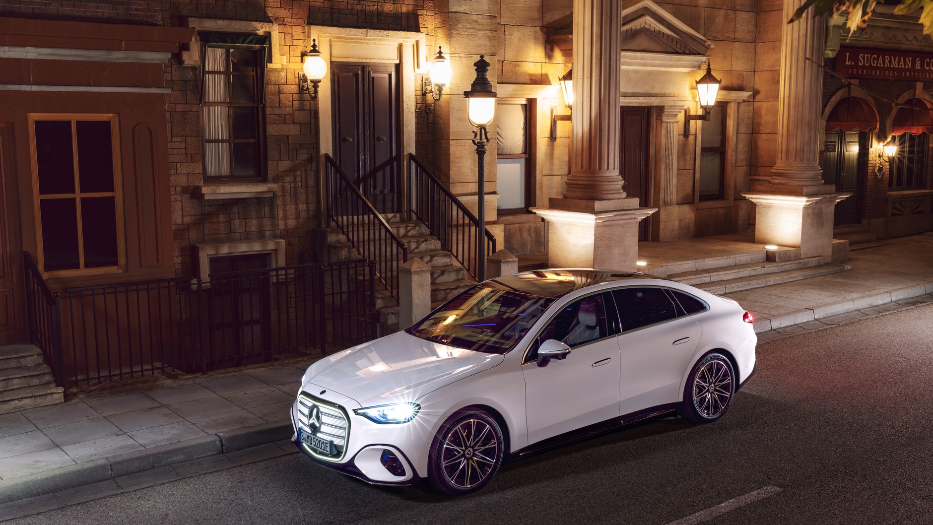 Mercedes‑Benz Klasy C 400 4MATIC Electric 2026