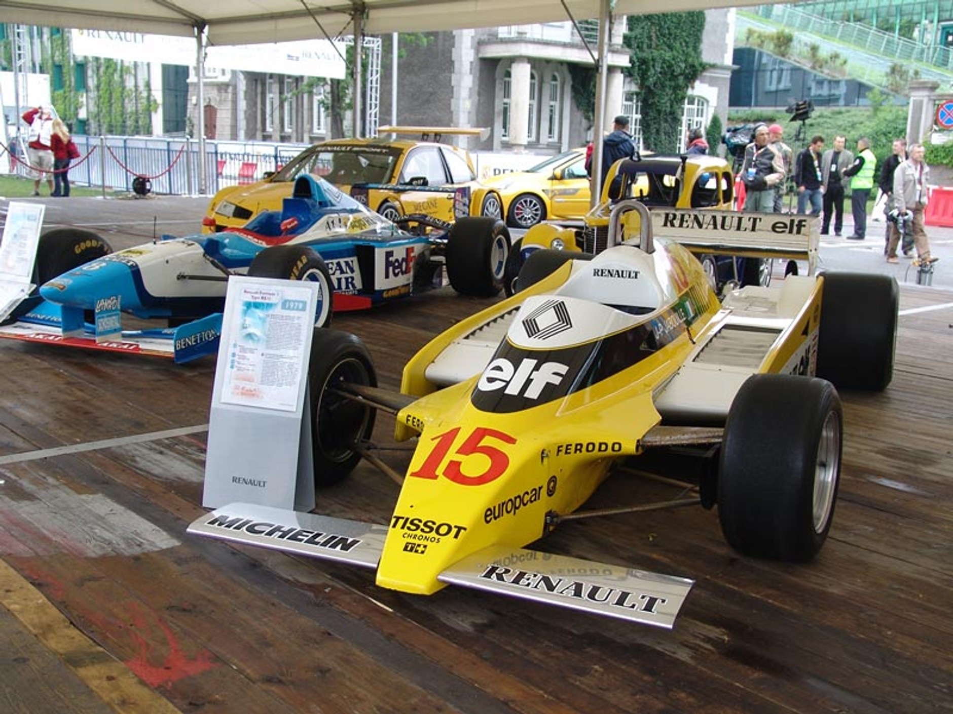 Renault: święto Formuły 1 w Warszawie (fotogaleria)