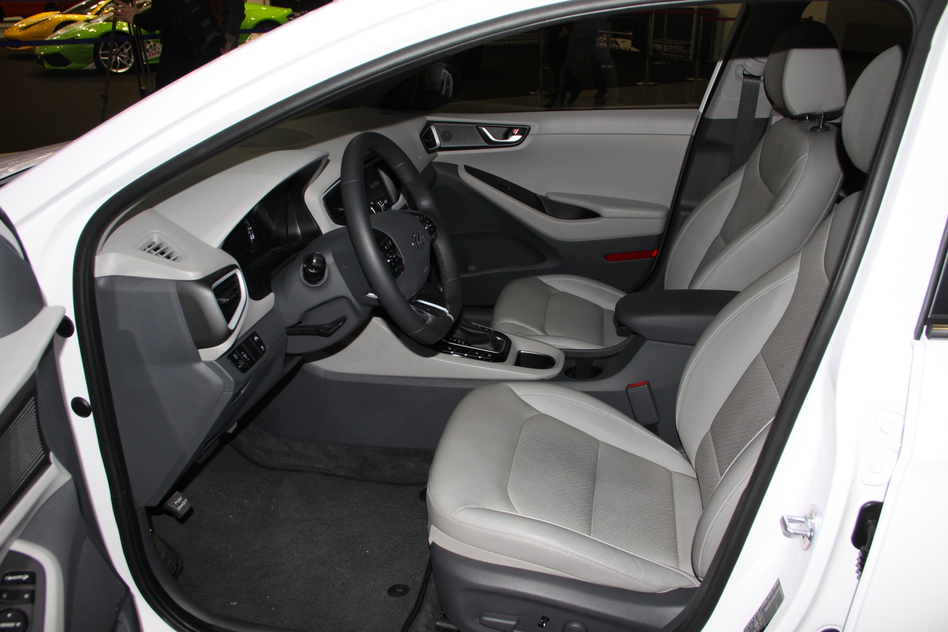 Hyundai Ioniq (Poznań 2016)