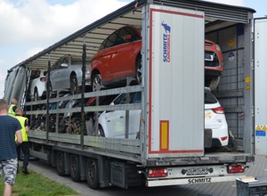 Niemiecka policja zatrzymała polski transport "moto-śmieci"